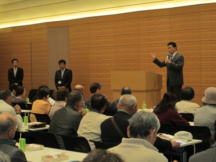 20140407舘県議後援会ご挨拶 004